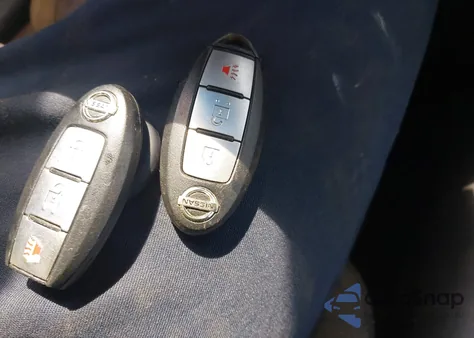 2015 Nissan Pathfinder Platinum/S/Sl/Sv z USA, uszkodzony, nr VIN 5N1AR2MM1FC635119